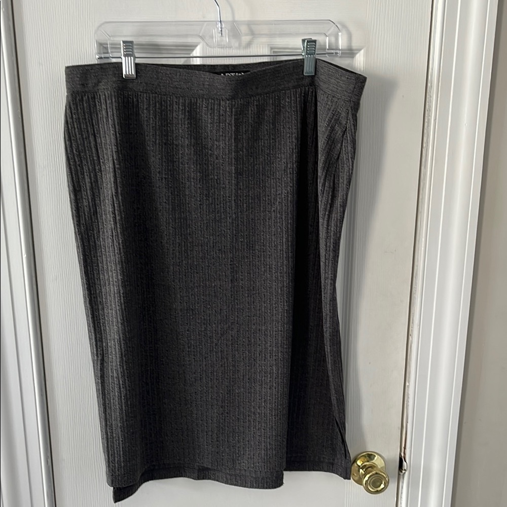 Elegant Black Skirt